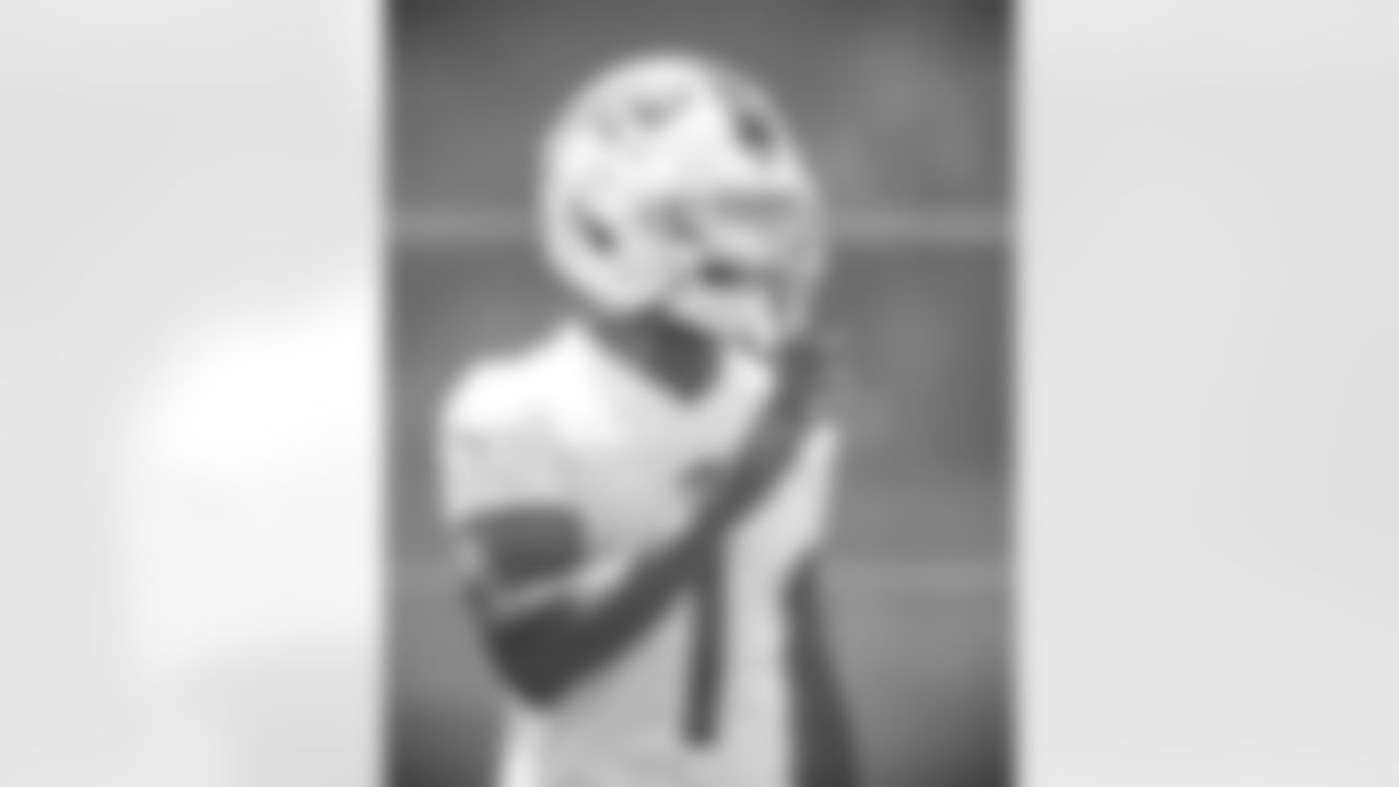 Emmanuel Sanders (1). Buffalo Bills Organized Team Activity. June 1, 2021. Photo by Bill Wippert