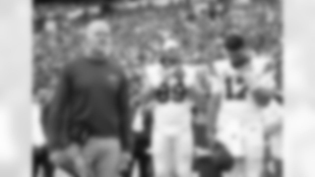 Sean McDermott, Tommy Sweeney (89), Josh Allen (17). Buffalo Bills vs Pittsburgh Steelers at Highmark Stadium, September 12, 2021. Photo by Bill Wippert