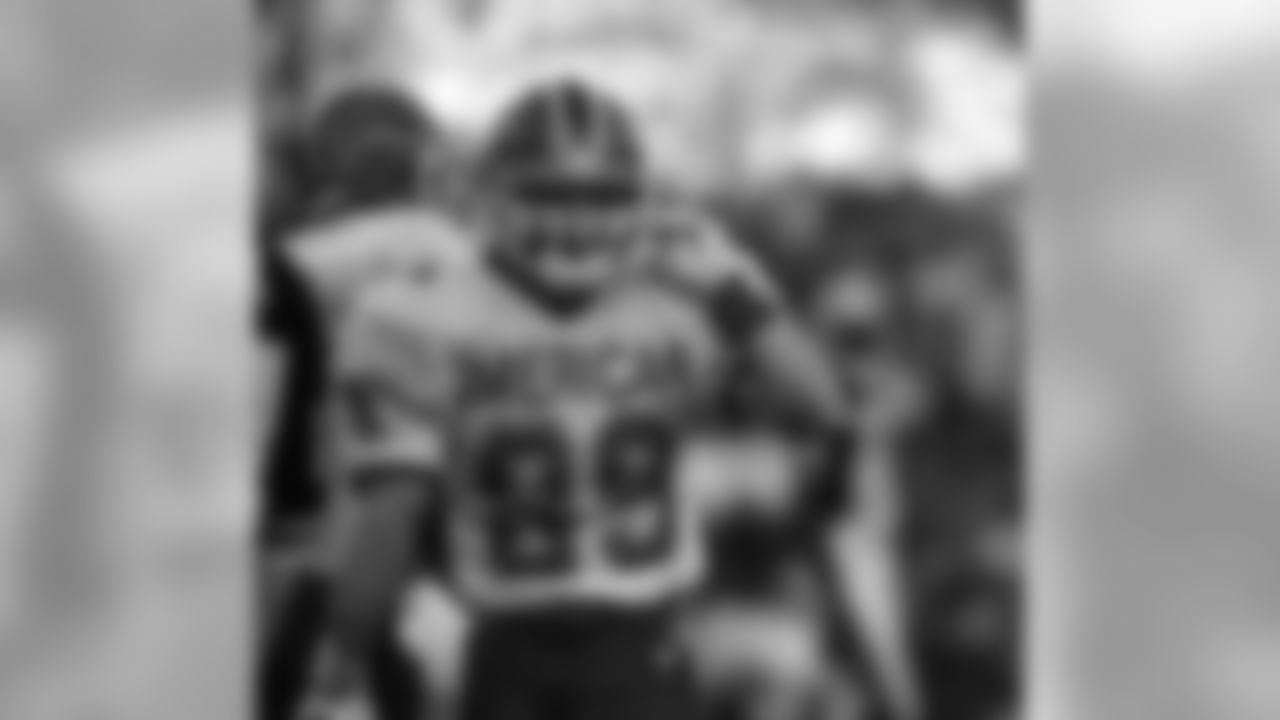 WR Steve Tasker (1990)