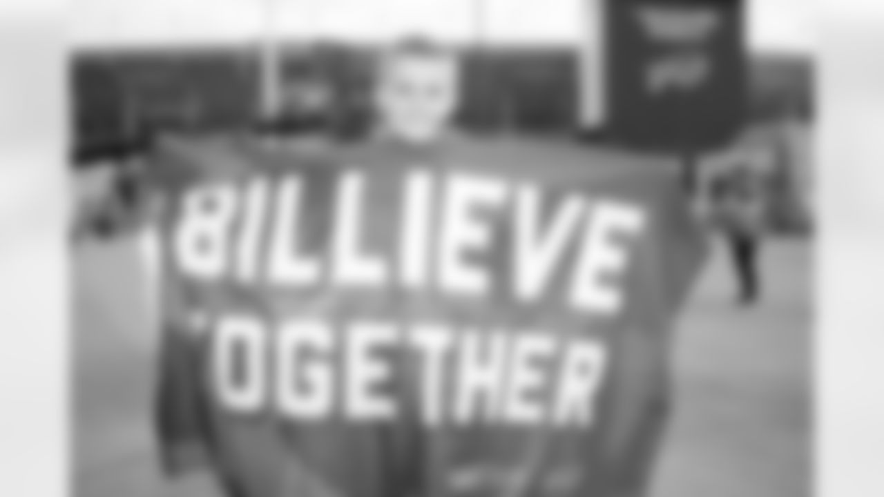 Buffalo Bills vs Las Vegas Raiders, Regular Season, September 17, 2023 at Highmark Stadium.