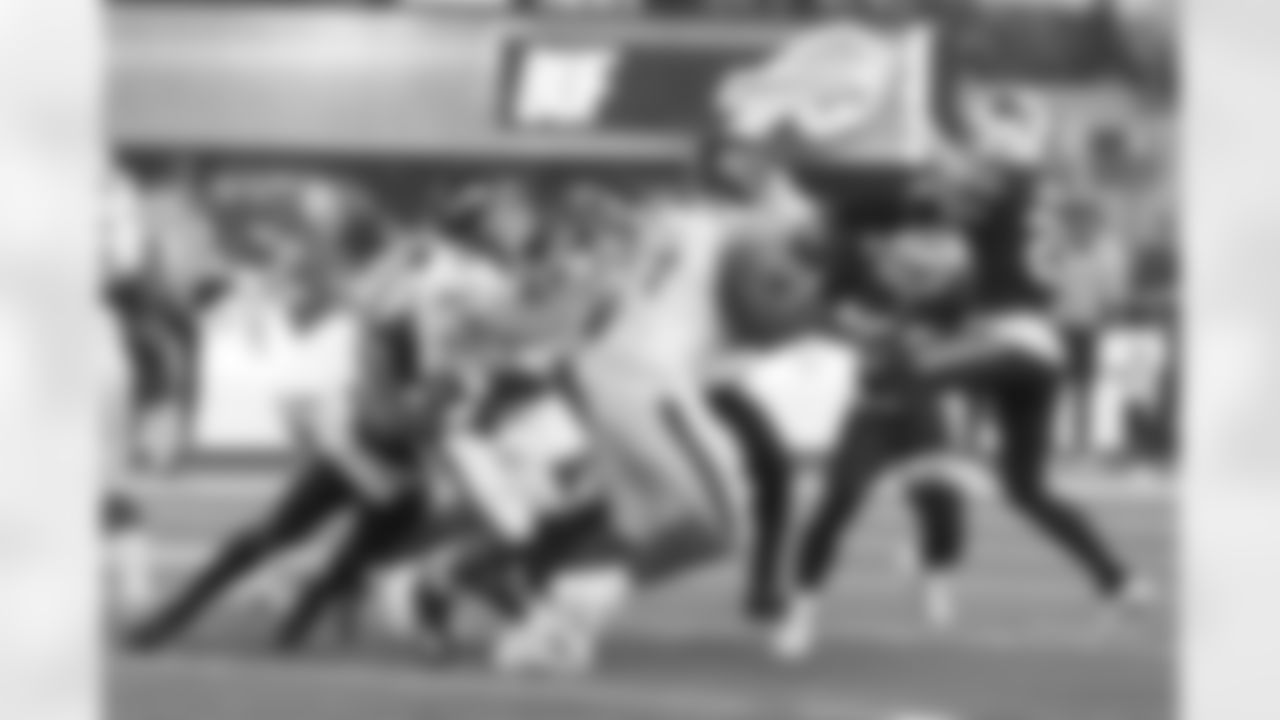 New York Jets vs Buffalo Bills, Regular Season, September 11, 2023 at Metlife Stadium.