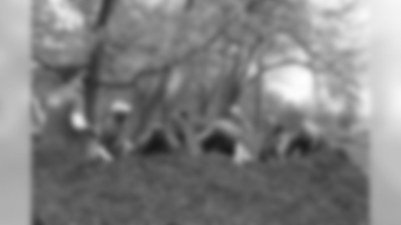 Staff Volunteer Day/Huddle at Delaware Park in Buffalo, NY on May 17, 2019.
Photo by Rob Marczynski