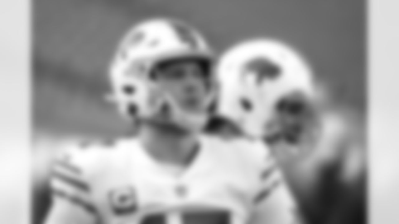 Josh Allen (17) on the sidelines. Buffalo Bills vs Los Angeles Chargers, November 29, 2020 at Bills Stadium.
Photo by Bill Wippert