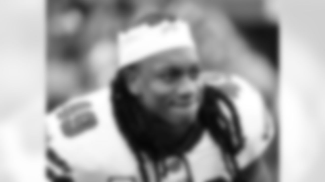Tremaine Edmunds (49) Buffalo Bills vs Pittsburgh Steelers at Highmark Stadium, September 12, 2021. Photo by Ben Green