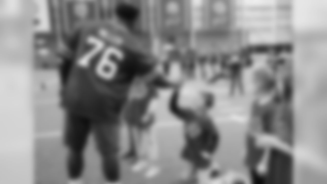 Buffalo Bills Play 60
September 25, 2018
Buffalo Bills
Photo by Sara Schmidle