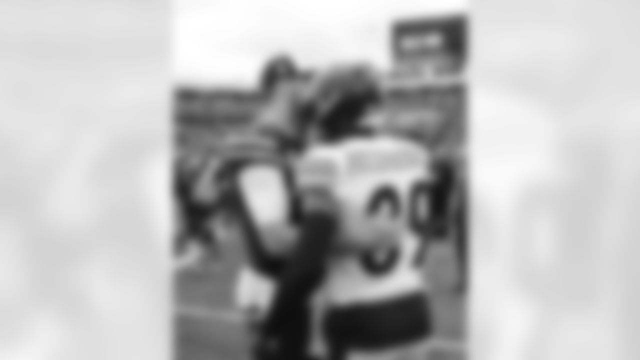 Buffalo Bills vs Pittsburgh Steelers, Week 5, October 9, 2022 at Highmark Stadium.