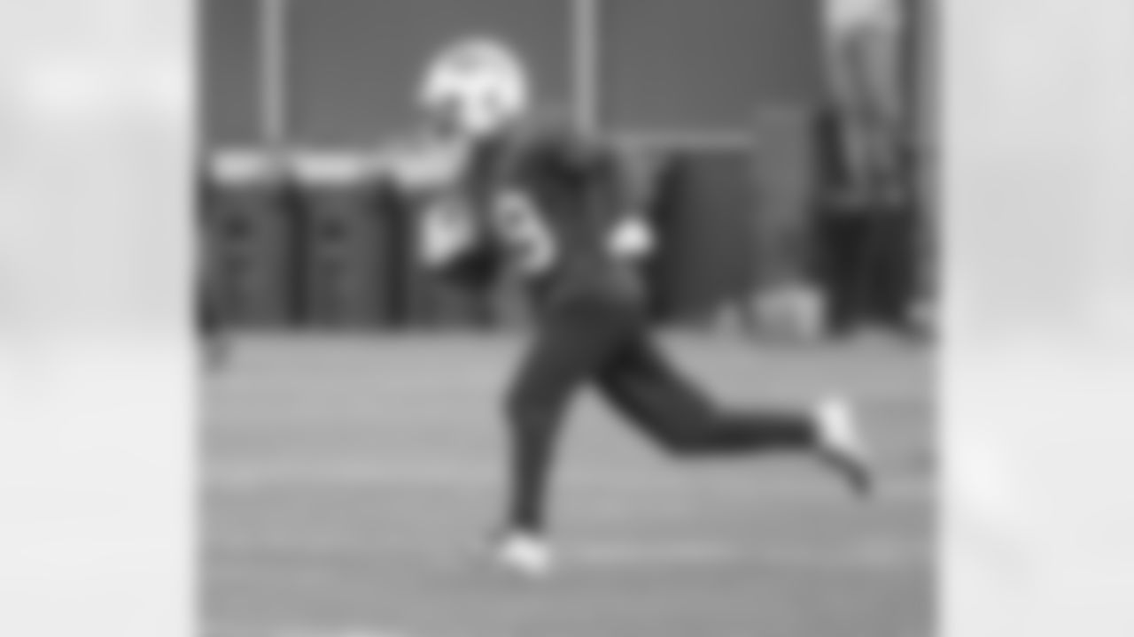 Isaiah McKenzie (19). Buffalo Bills Week 13 practice, December 3, 2021. Photo by Bill Wippert