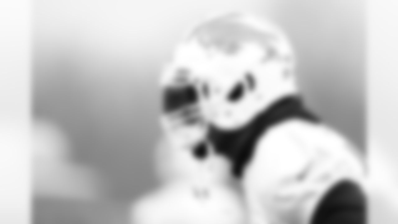 Jerry Hughes (55). Buffalo Bills Week 15 practice, December 16, 2021. Photo by James Acton
