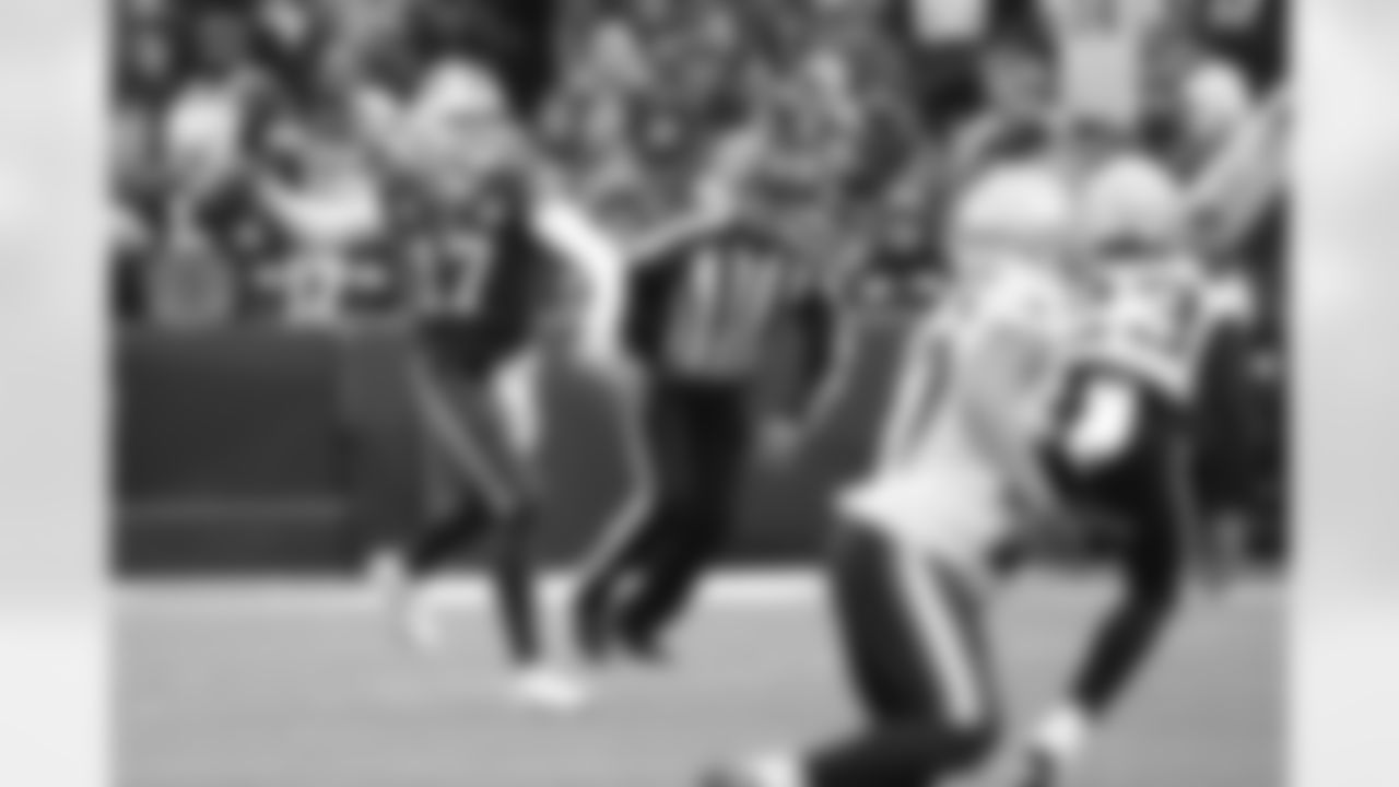 Buffalo Bills vs New England Patriots, Week 18, January 8, 2023 at Highmark Stadium.