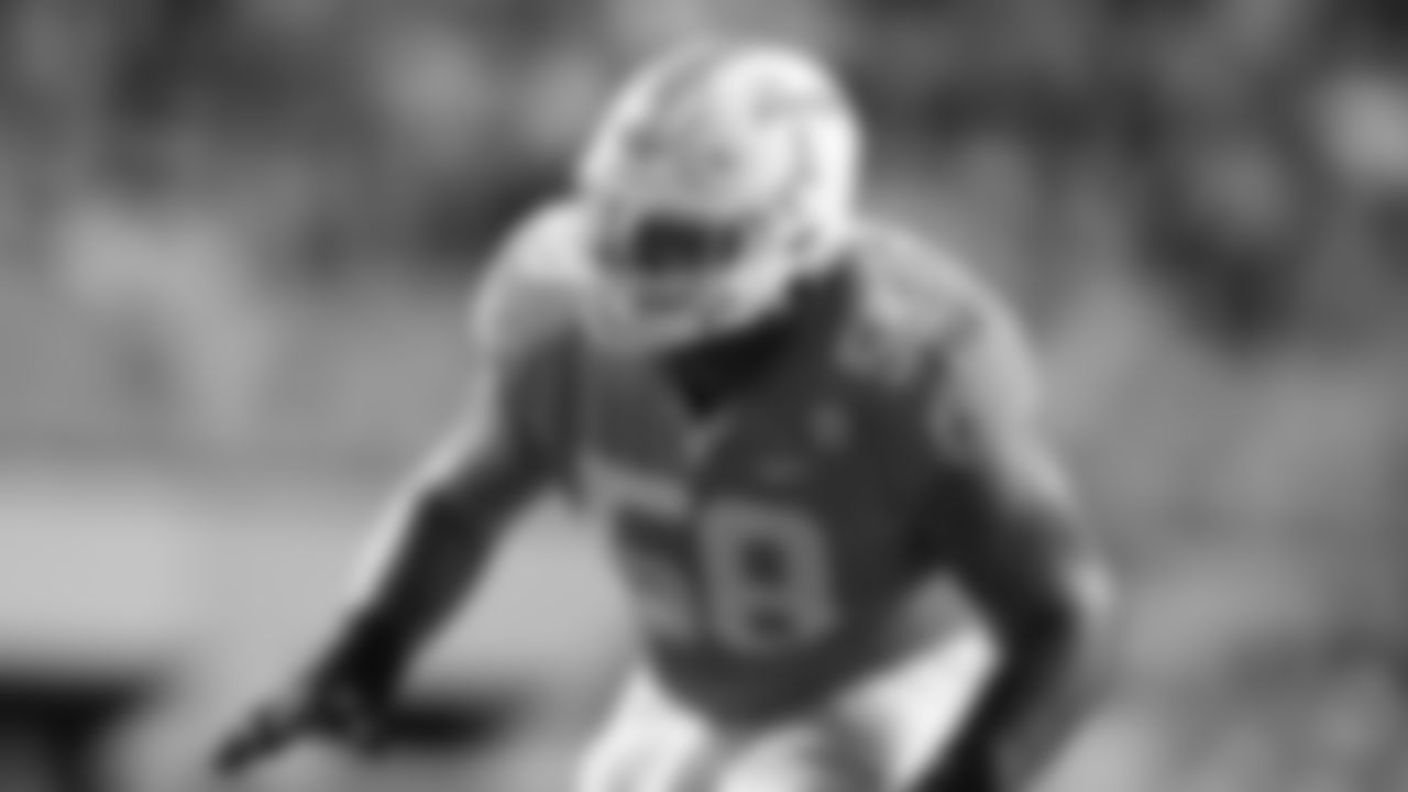 Tennessee OL Darnell Wright
Charles Davis (NFL.com): Buffalo continues to fortify the offensive line. Wright provides immediate competition for Spencer Brown at right tackle.
