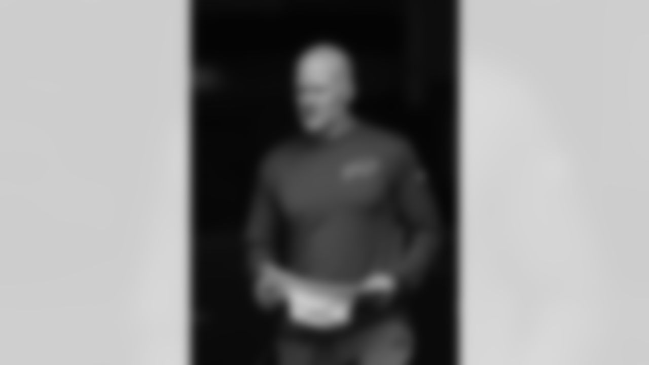 Sean McDermott. Buffalo Bills Week 5 practice, October 6, 2021. Photo by Bill Wippert