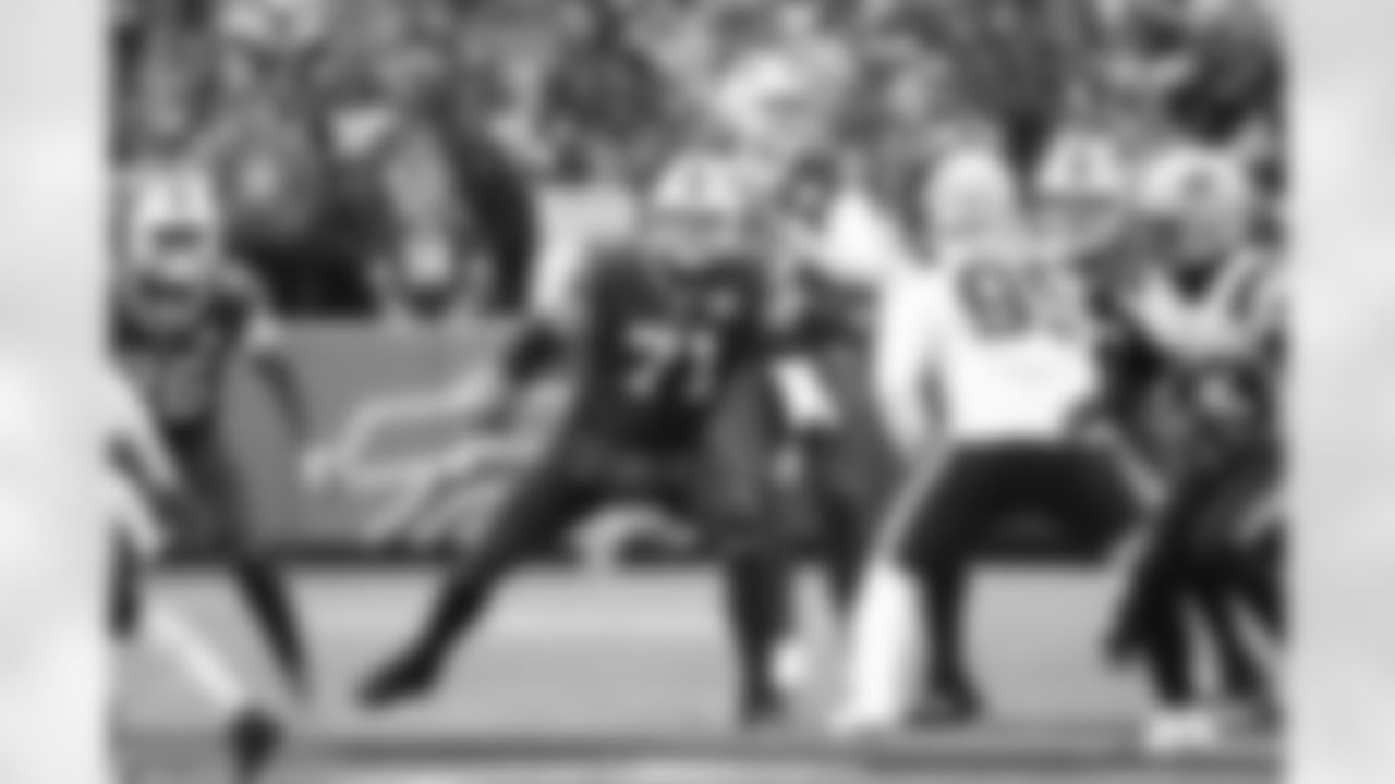 Buffalo Bills vs New England Patriots, Week 18, January 8, 2023 at Highmark Stadium.