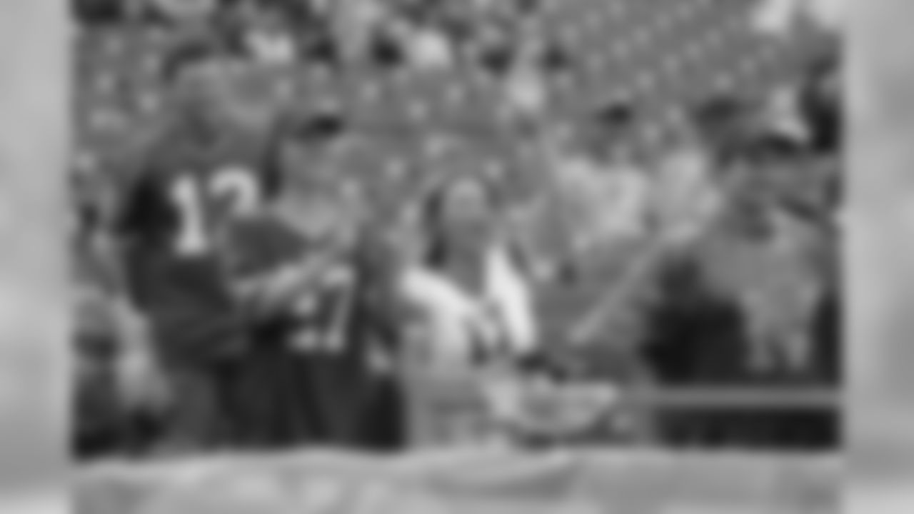 Buffalo Bills vs Tennessee Titans, October 6, 2019 at Nissan Stadium.
Photo by Bill Wippert