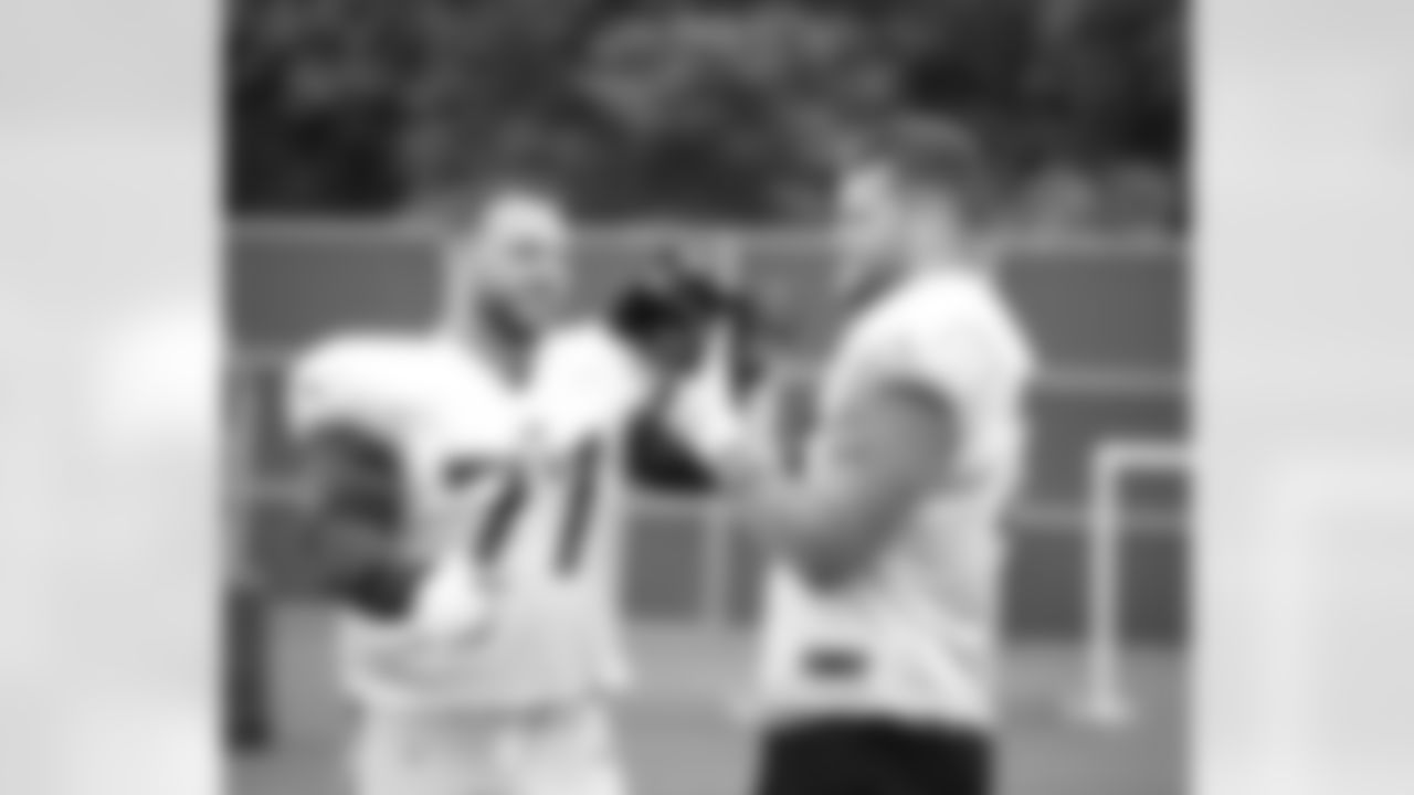 David Quessenberry (77), Spencer Brown (79). Buffalo Bills Week 4 practice, September 28, 2022 at One Bills Drive.