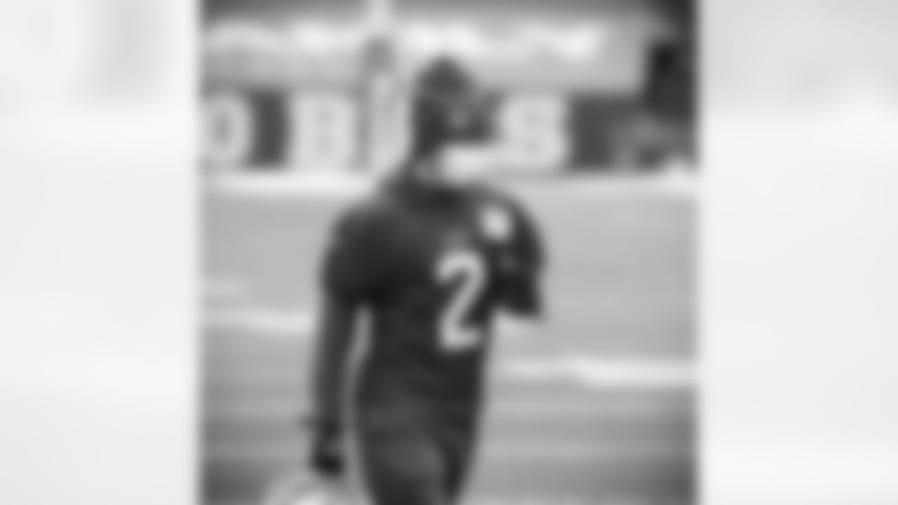 Tyler Bass (2). Buffalo Bills Week 17 practice, January 1, 2021.
Photo by Bill Wippert