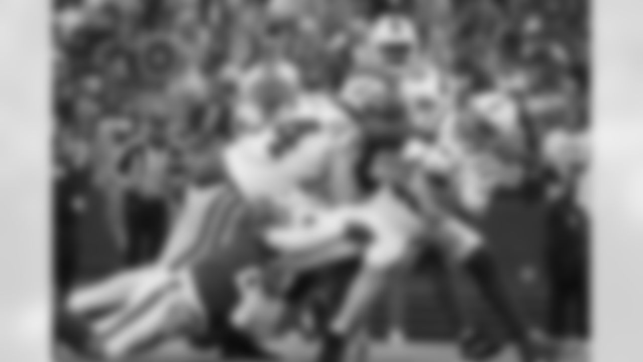 Buffalo Bills vs Indianapolis Colts at Highmark Stadium, November 21, 2021. Photo by Bill Wippert