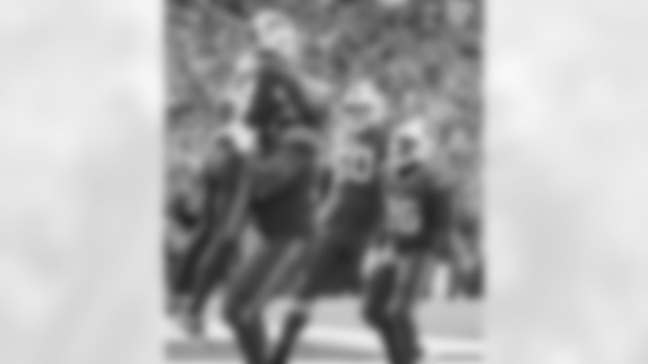 Josh Allen touchdown pass to Stefon Diggs. Buffalo Bills vs Pittsburgh Steelers, Week 5, October 9, 2022 at Highmark Stadium.