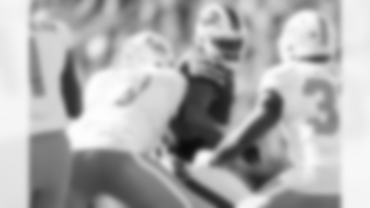 Buffalo Bills vs Miami Dolphins, Regular Season, October 01, 2023 at Highmark Stadium.
