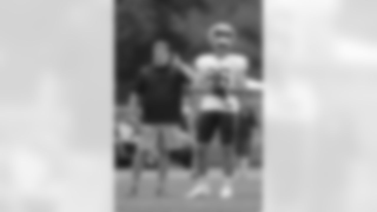 Rob Boras, Dalton Kincaid (86). Buffalo Bills Training Camp at St. John Fisher University, August 3, 2023.