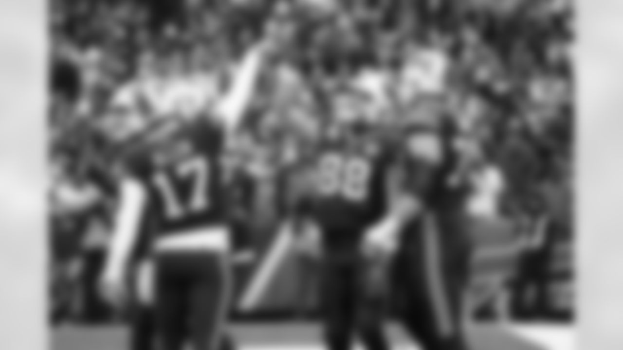 Buffalo Bills vs New England Patriots, Week 18, January 8, 2023 at Highmark Stadium.