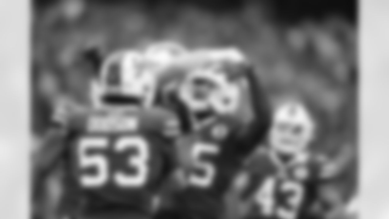 Buffalo Bills vs New England Patriots, Week 18, January 8, 2023 at Highmark Stadium.