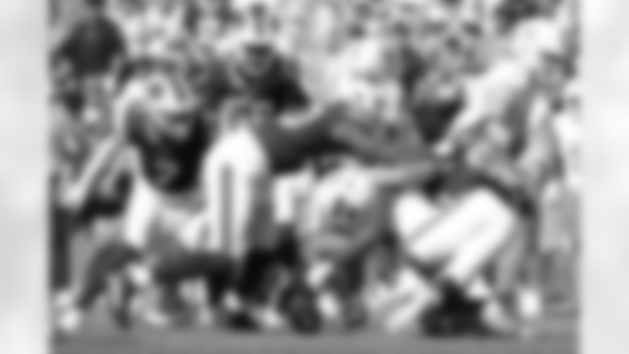 Buffalo Bills vs Miami Dolphins, Regular Season, October 01, 2023 at Highmark Stadium.