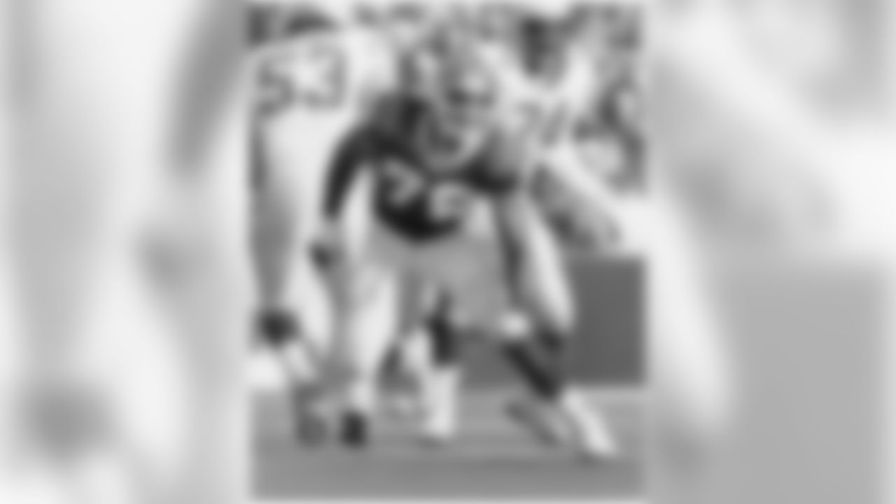 DE Bruce Smith, Virginia Tech (1985)
