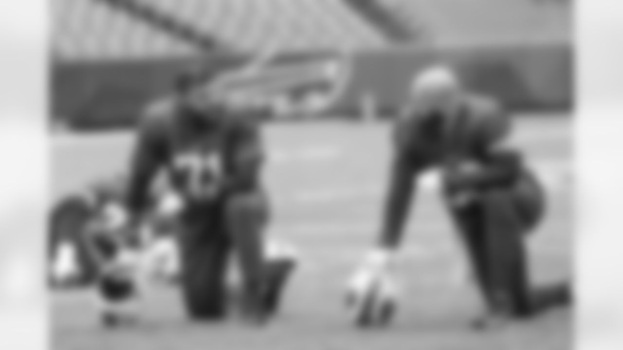Ryan Bates (71), Mitch Morse (60). Buffalo Bills Week 17 practice, December 30, 2021. Photo by Bill Wippert