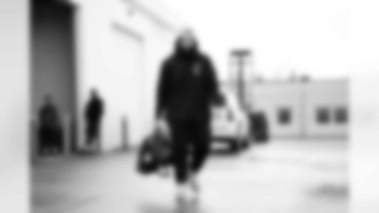 Cody Ford (74). Buffalo Bills depart for Tampa Bay, December 11, 2021. Photo by Ben Green