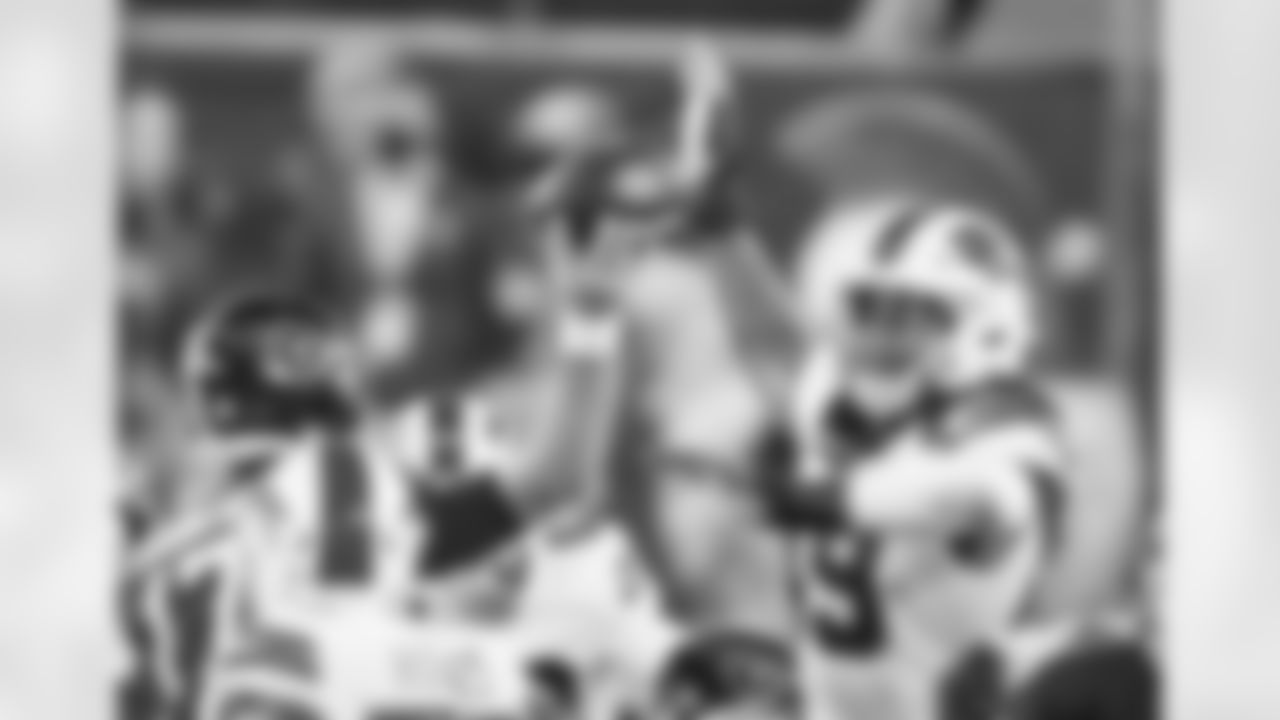 Tremaine Edmunds (49) Buffalo Bills vs Tennessee Titans, October 13, 2020 at Nissan Stadium.