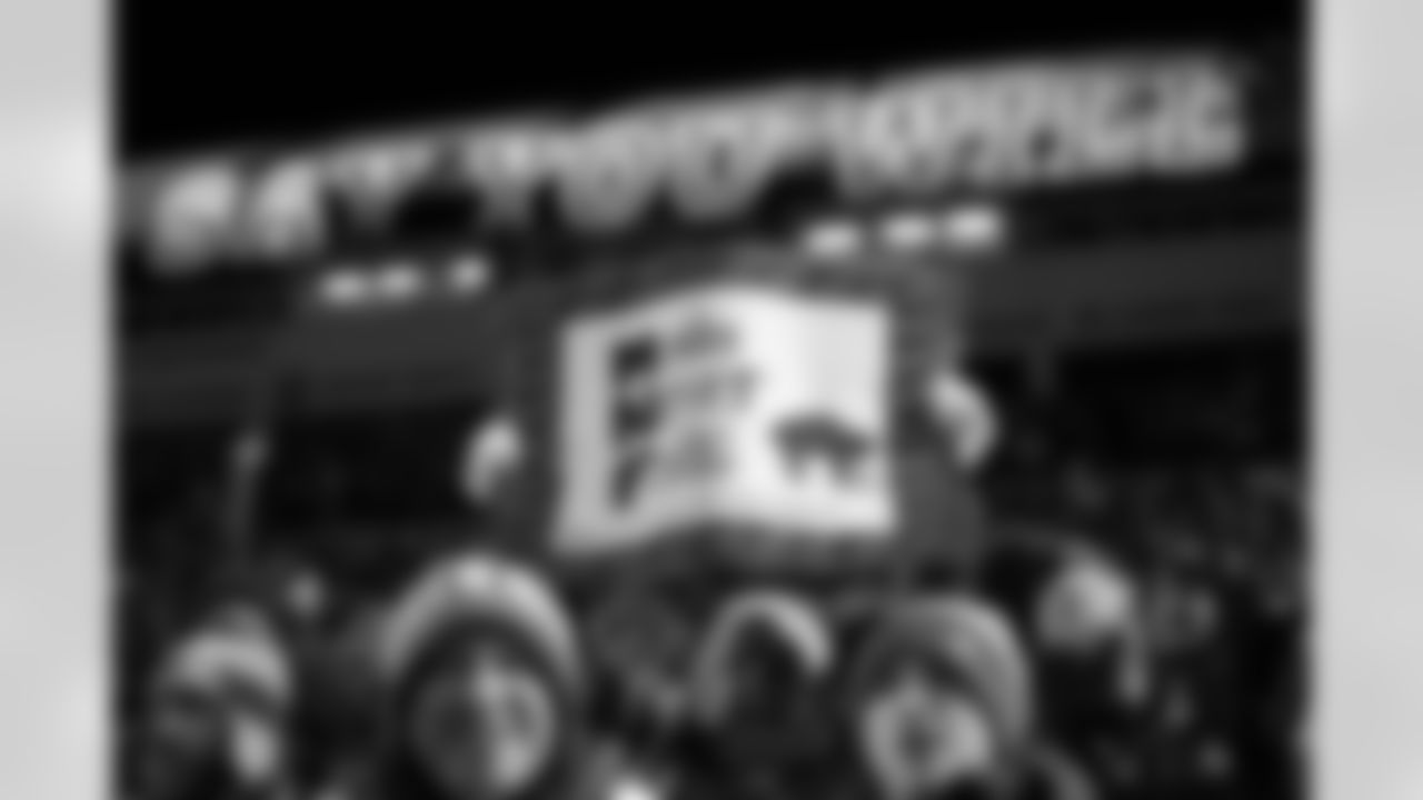 Buffalo Bills vs New England Patriots at Highmark Stadium, December 06, 2021. Photo by Ben Green