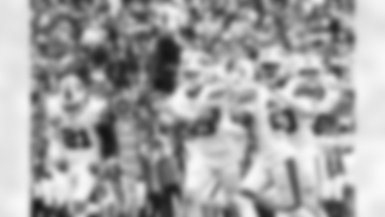 Washington Commanders vs Buffalo Bills, Regular Season, September 24, 2023 at FedEx Field.