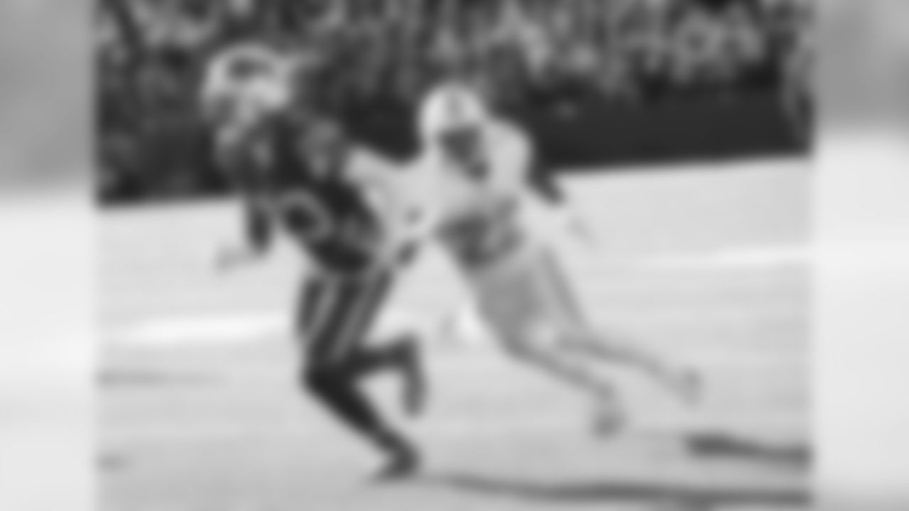 Buffalo Bills strong safety Micah Hyde (23) Buffalo Bills vs Miami Dolphins, October 20, 2019 at New Era Field.
Photo by Sara Schmidle