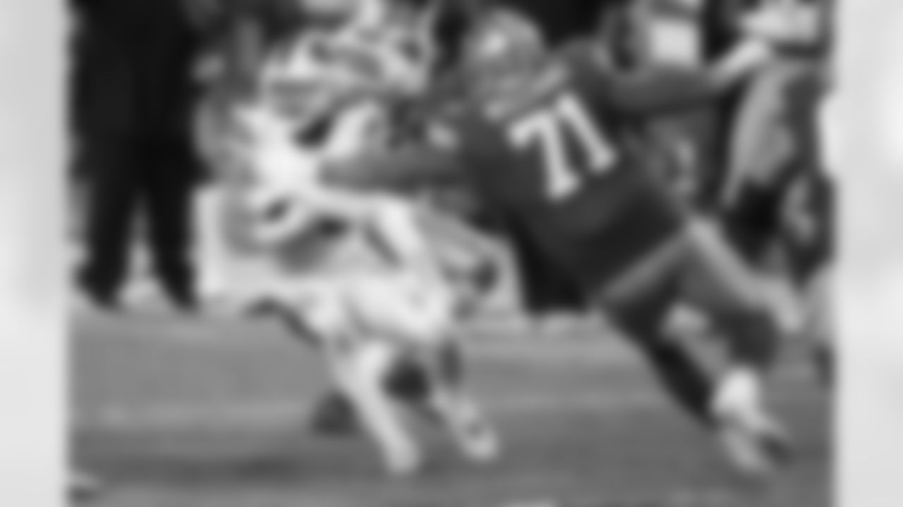 Micah Hyde (23) interception Buffalo Bills vs San Francisco 49ers, December 7, 2020 at State Farm Stadium-Glendale, AZ.
Photo by Norm Hall