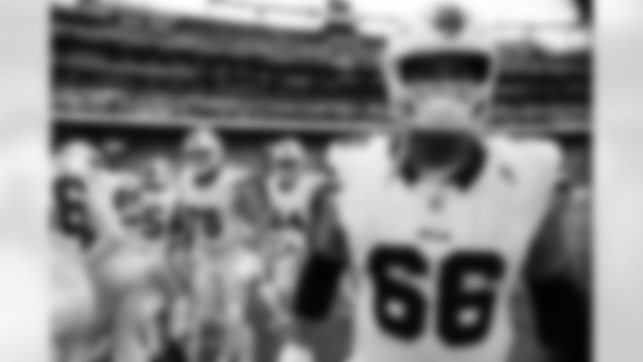 New York Jets vs Buffalo Bills, Regular Season, September 24, 2023 at Metlife Stadium.