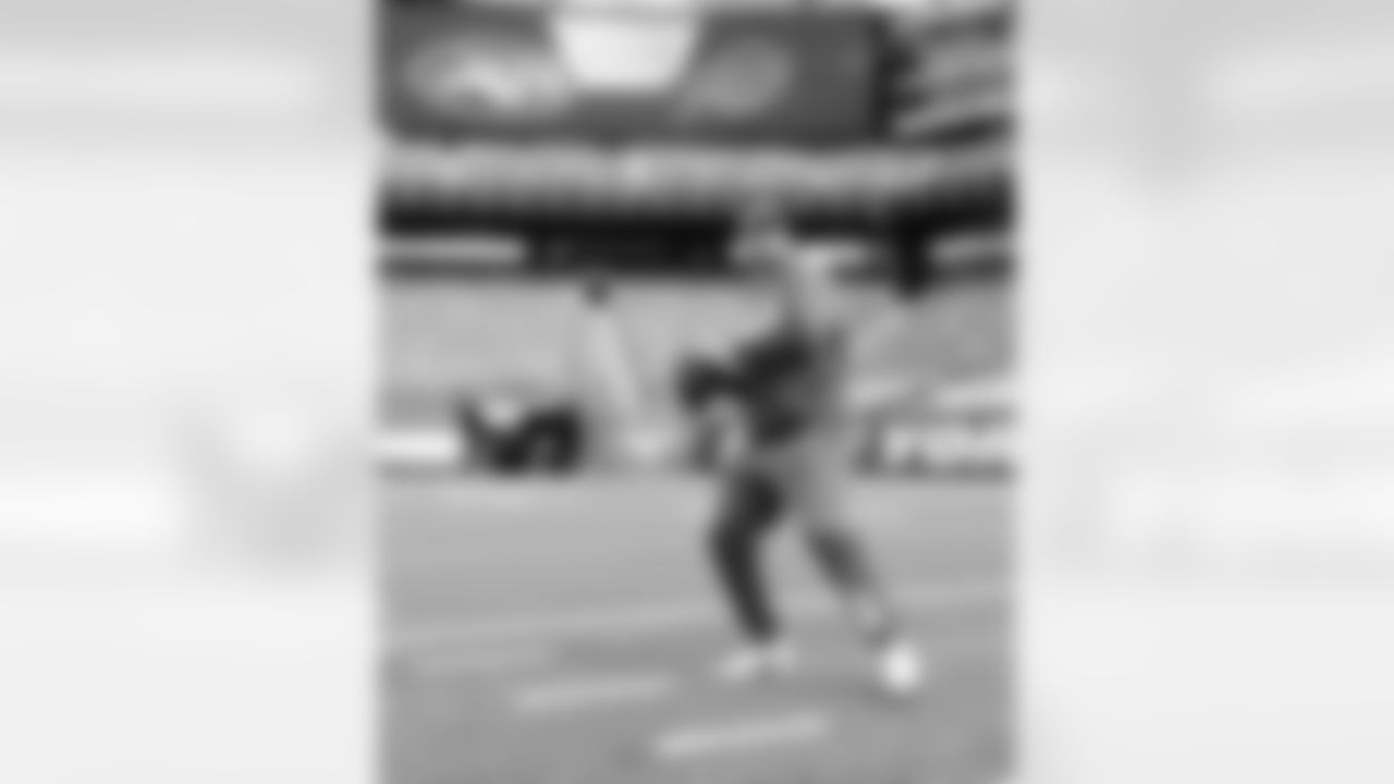 Josh Allen (17) Buffalo Bills vs New York Jets, October 25, 2020 at MetLife Stadium.
Photo by Bill Wippert