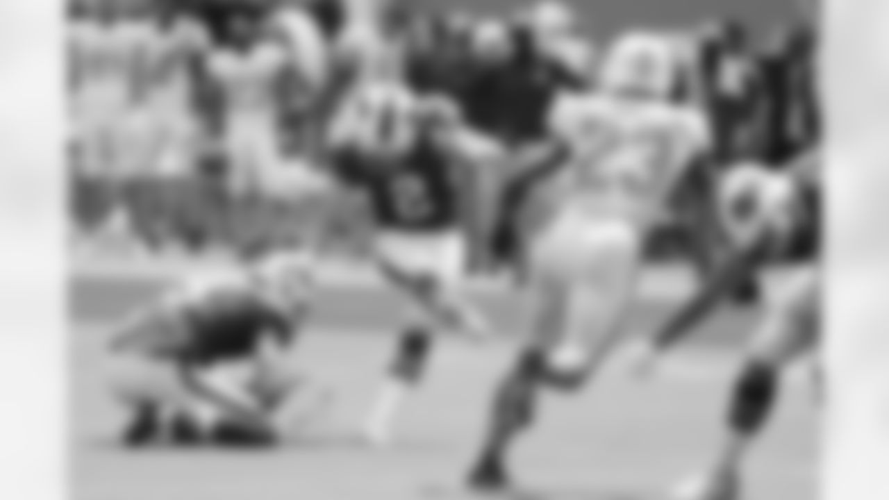 Tyler Bass (2) Buffalo Bills vs Miami Dolphins, September 20, 2020 at Hard Rock Stadium.
Photo by Bill Wippert