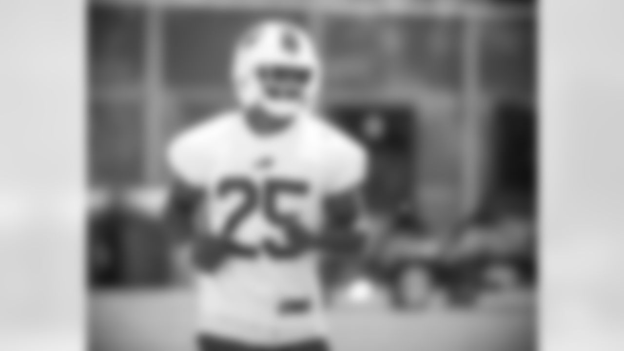 Taiwan Jones (25). Buffalo Bills Minicamp, June 14, 2022. Photo by Bill Wippert
