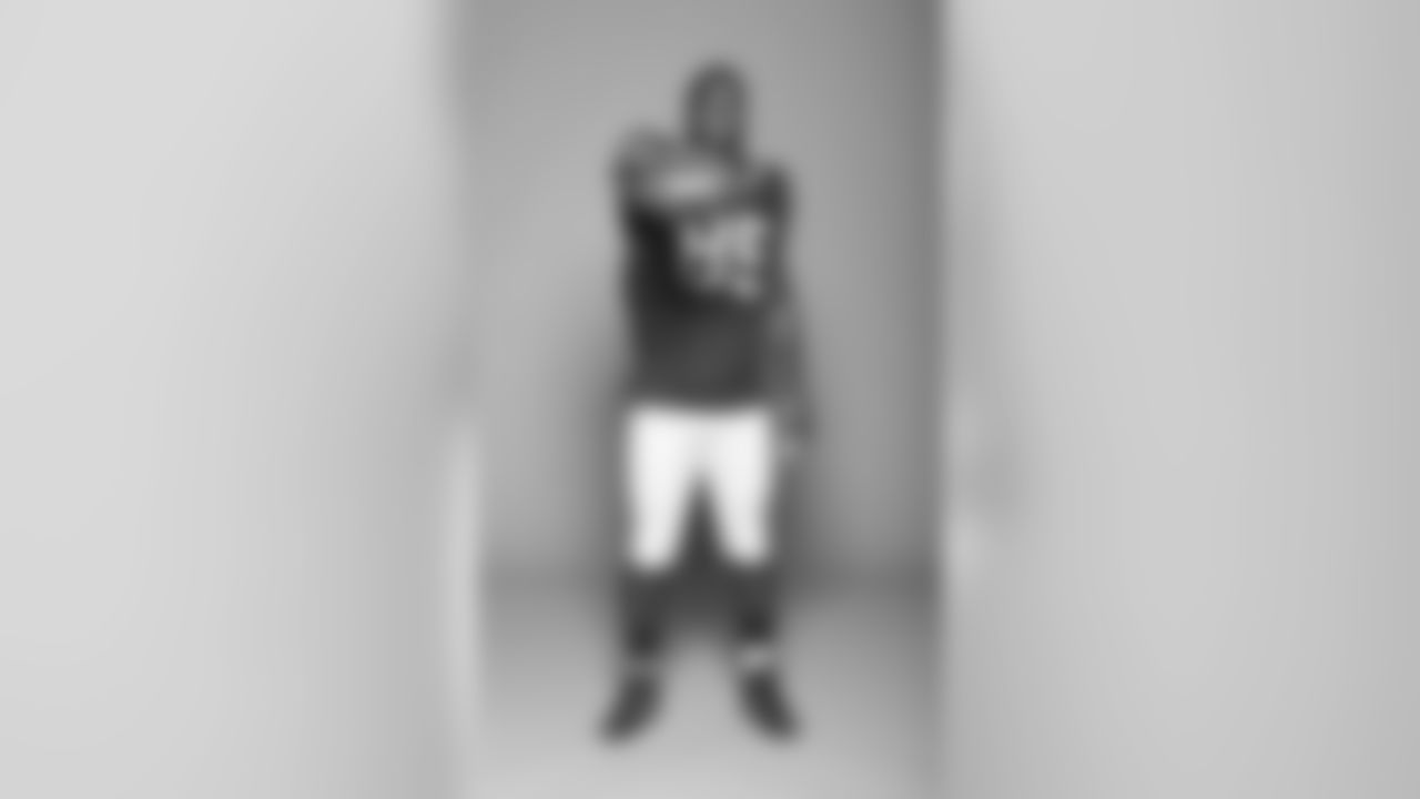 TE Charles Clay (85)