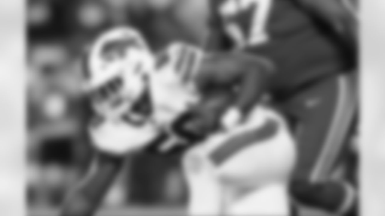 Greg Rousseau, DE – Rousseau earned his first-career AFC Defensive Player of the Week honors after recording an interception, a sack and five tackles against the Chiefs in Week 5. Photo by Craig Melvin