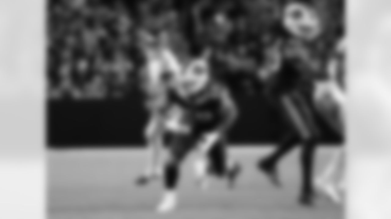 Buffalo Bills vs Tennessee Titans, Monday Night Football, Week 2, September 19, 2022 at Highmark Stadium.