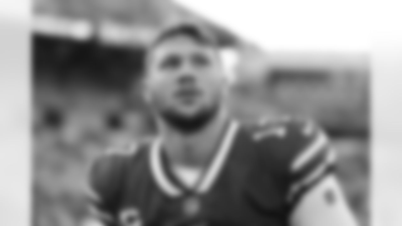 Buffalo Bills vs Tennessee Titans, Monday Night Football, Week 2, September 19, 2022 at Highmark Stadium.
