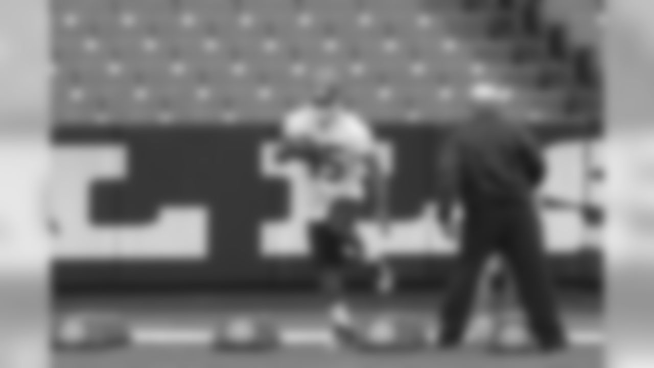Jackson was originally signed to Bills practice squad on September 3, 2006.