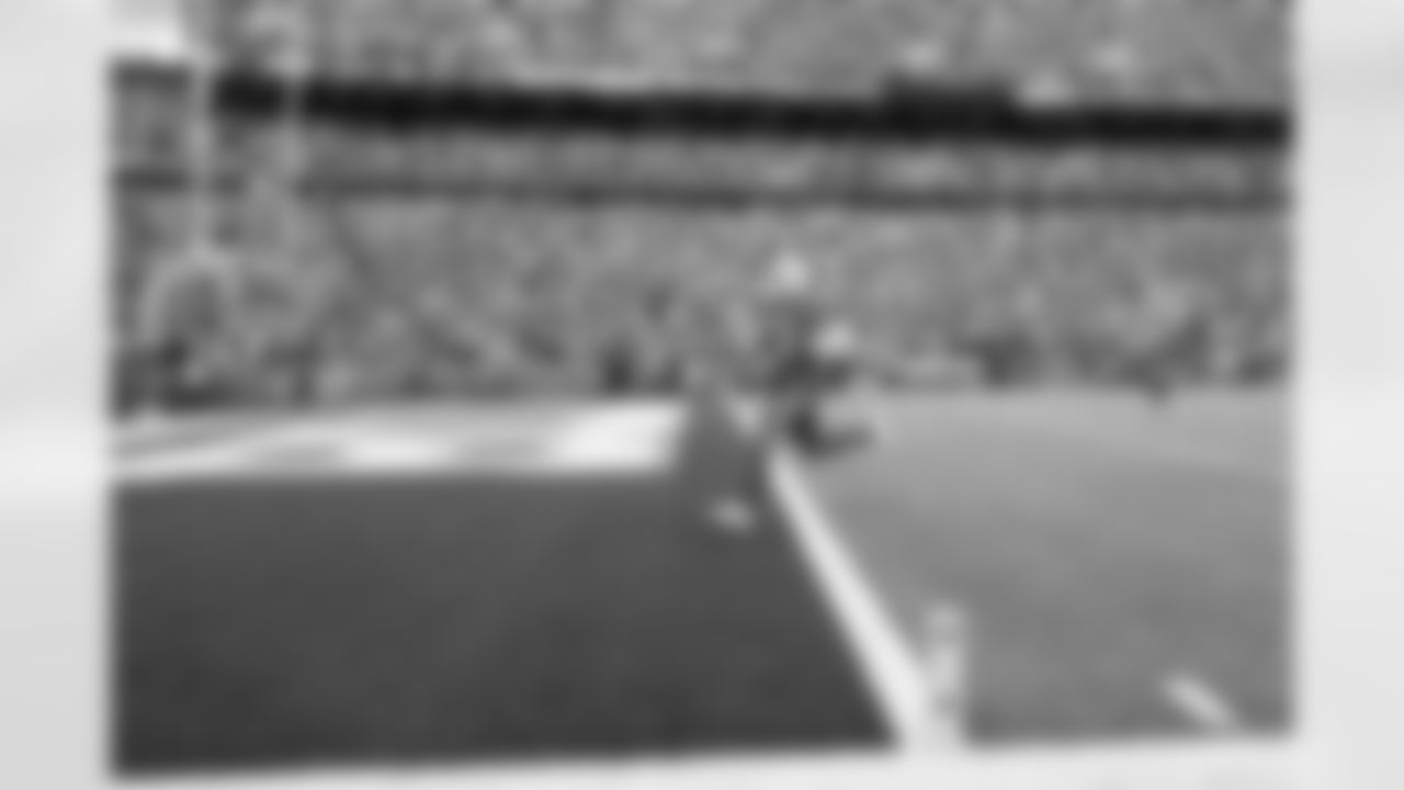 Josh Allen to Gabe Davis 98 yard touchdown pass. Buffalo Bills vs Pittsburgh Steelers, Week 5, October 9, 2022 at Highmark Stadium.