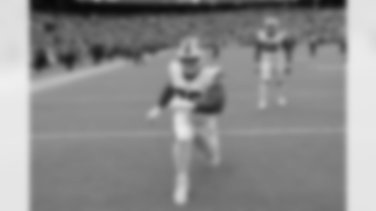 Buffalo Bills vs Kansas City Chiefs, Week 5, October 16, 2022 at GEHA Field at Arrowhead Stadium.