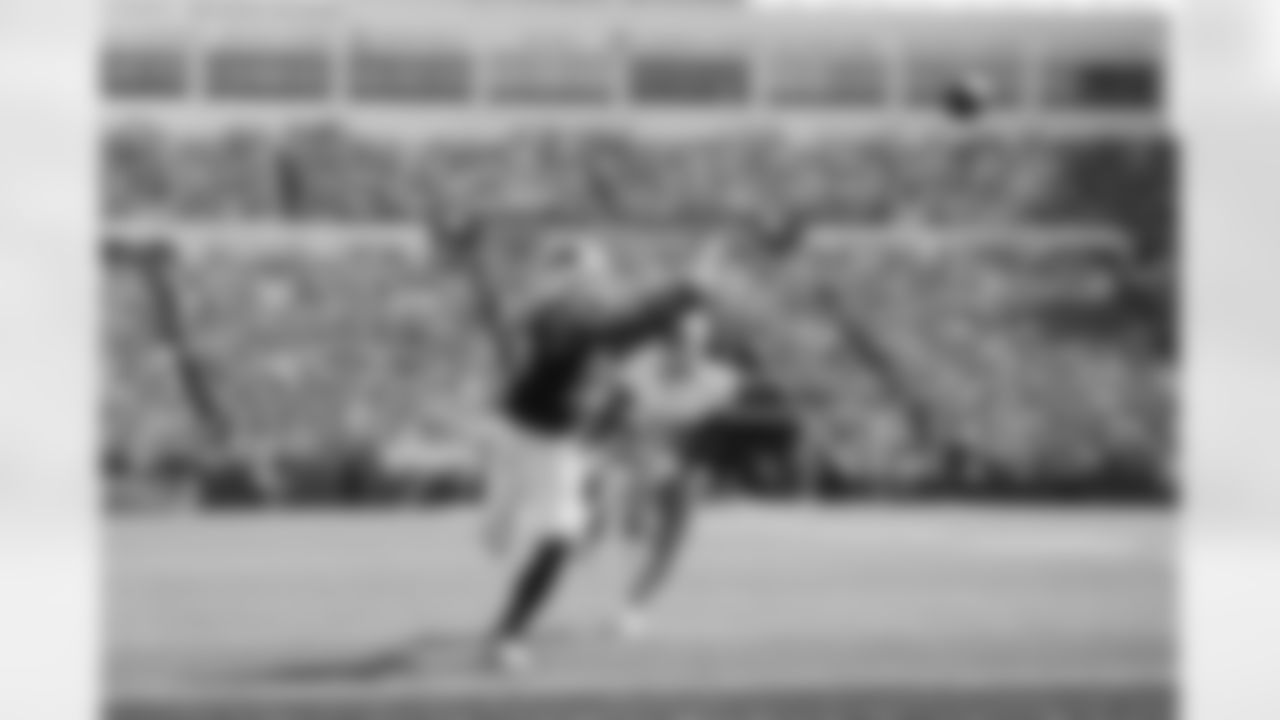 Buffalo Bills vs Miami Dolphins, Regular Season, October 01, 2023 at Highmark Stadium.