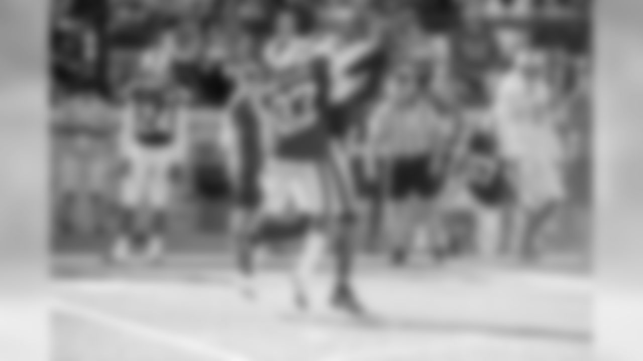 Cornerback Nickell Robey-Coleman (37) attempts to block a pass.
