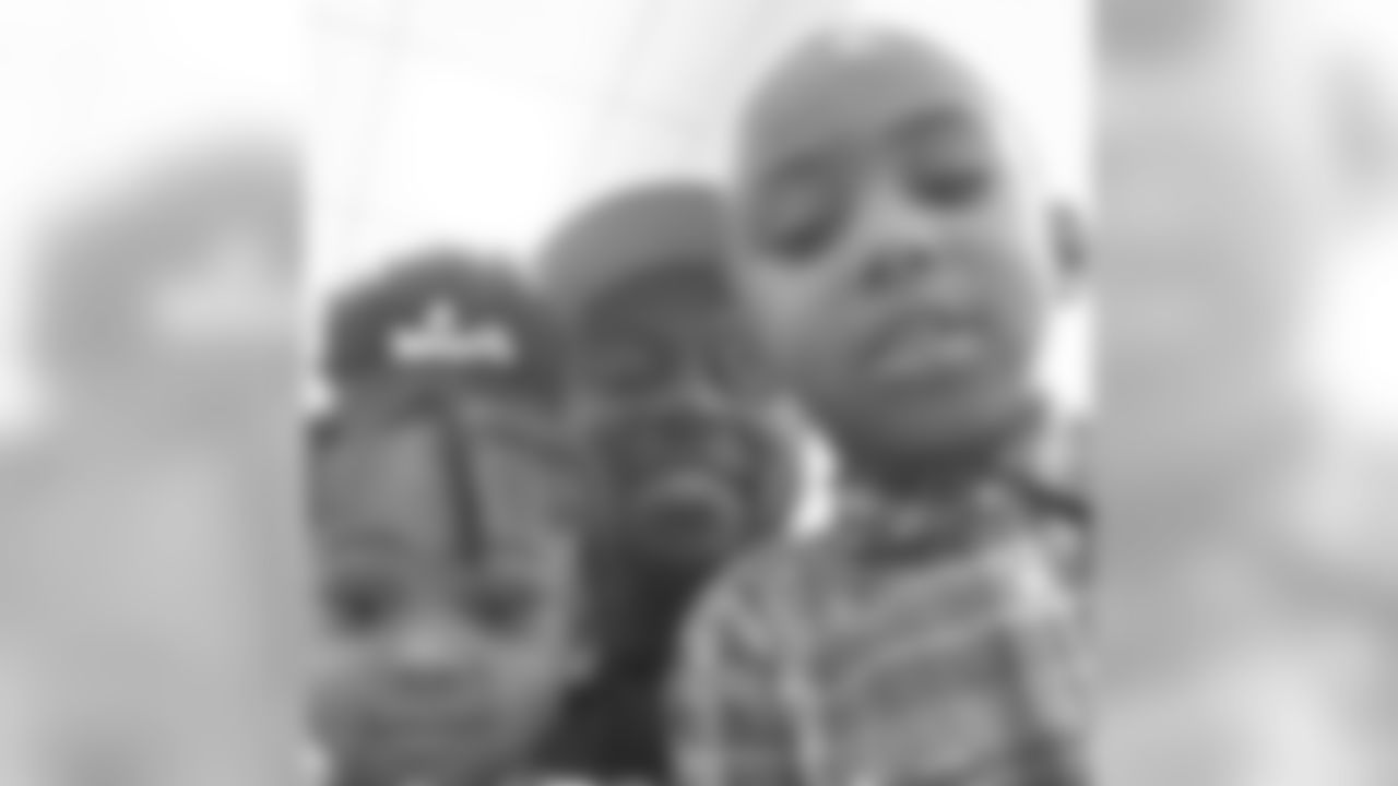 Airport flow with my youngins