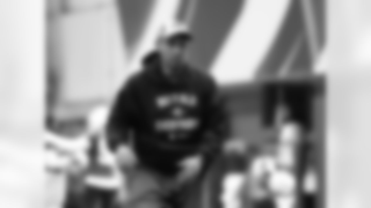 Leslie Frazier Buffalo Bills Week 12 practice, November 22, 2022 at One Bills Drive.