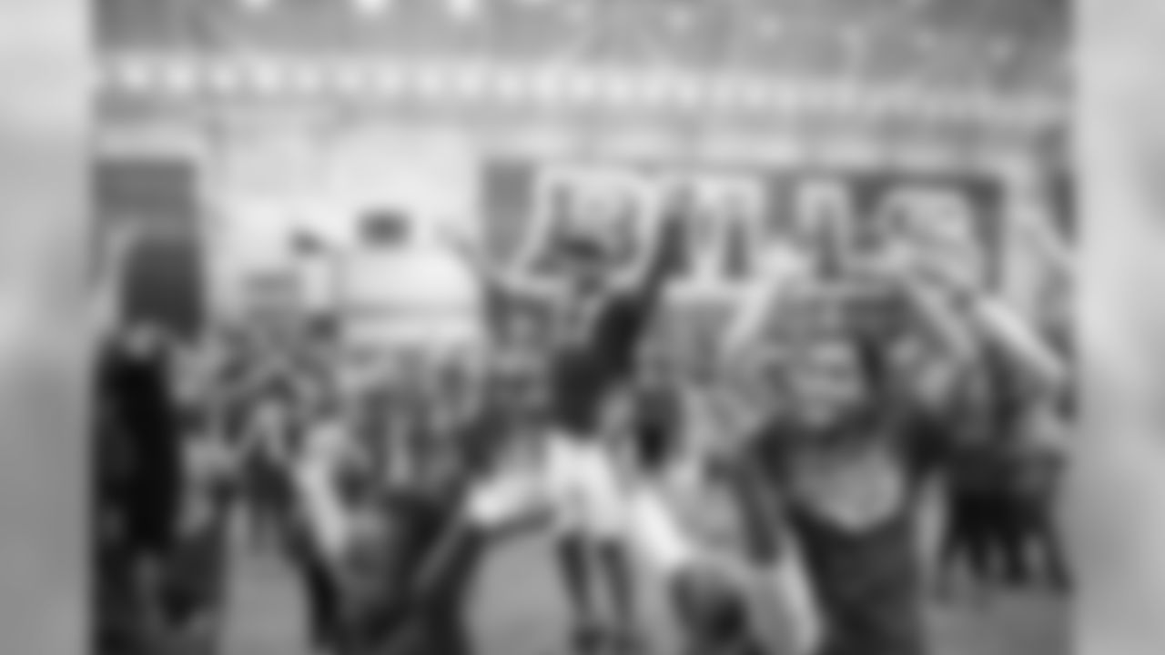 Buffalo Bills Play 60
September 25, 2018
Buffalo Bills
Photo by Sara Schmidle